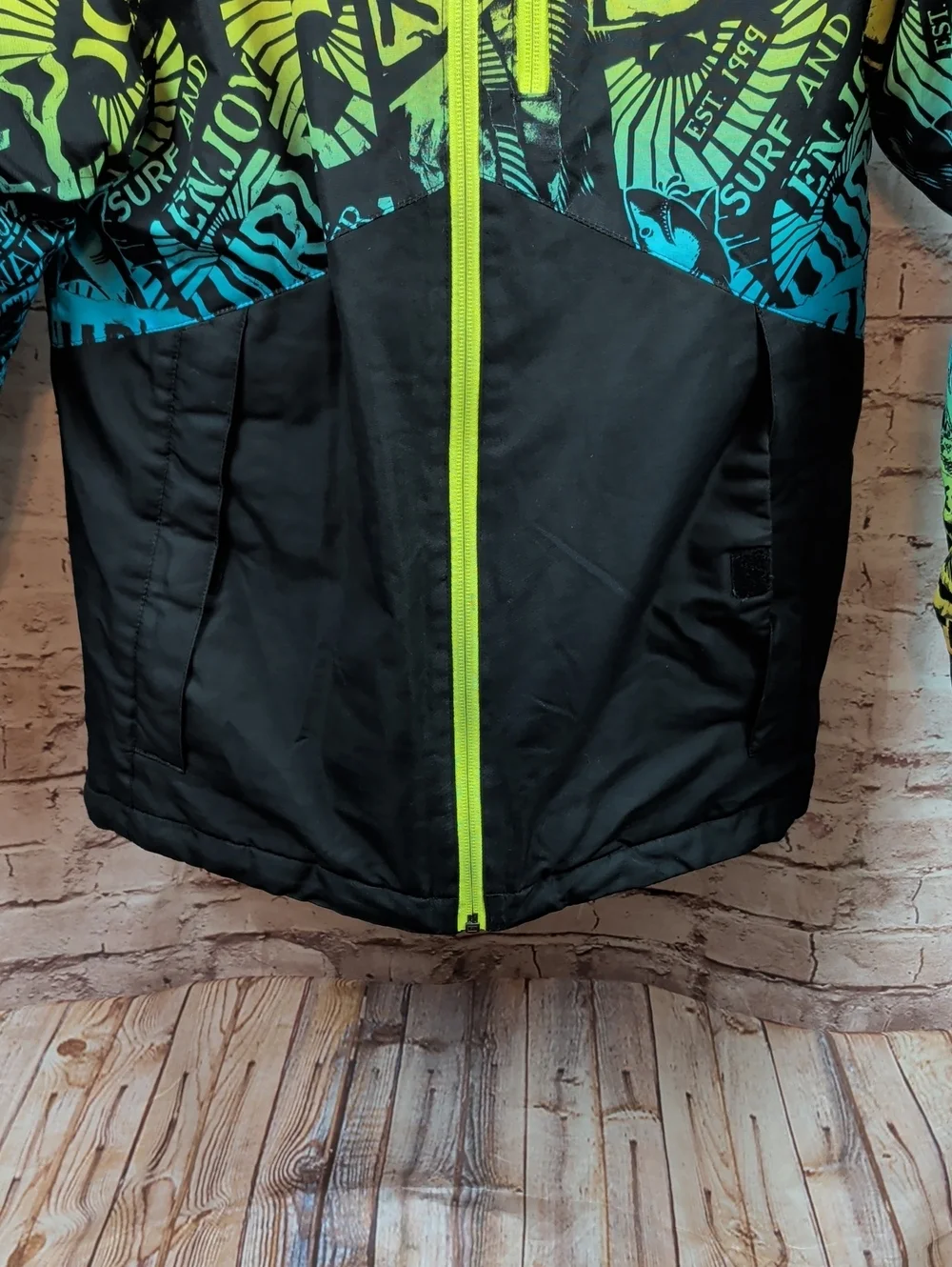 Hurley Neon Graphic Zip-Up Puffer Jacket Boy's Medium Like New